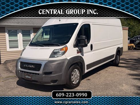 Used 2015 RAM ProMaster 2500 w/ Mopar Trailer Tow Group FWD image 1