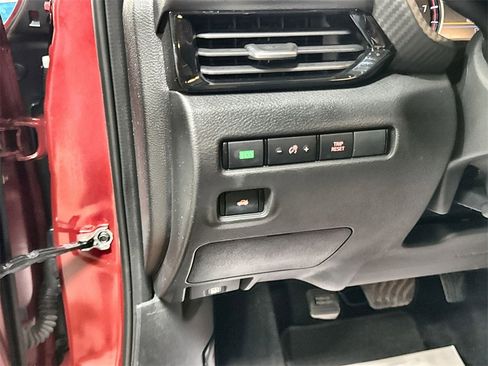 Used 2025 Nissan Sentra SV w/ All-Weather Package image 16