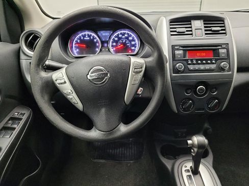 Used 2018 Nissan Versa SV FWD image 22