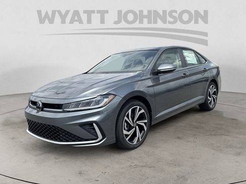 New 2025 Volkswagen Jetta SEL image 1