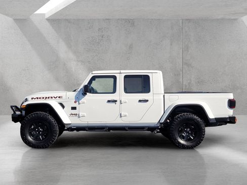 Used 2020 Jeep Gladiator Mojave AWD/4WD image 7