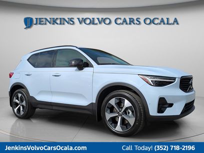 New 2026 Volvo XC40 B5 Plus w/ Protection Package Premier