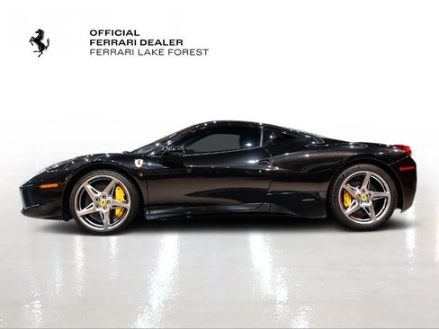 Used 2011 Ferrari 458 Italia Coupe image 3