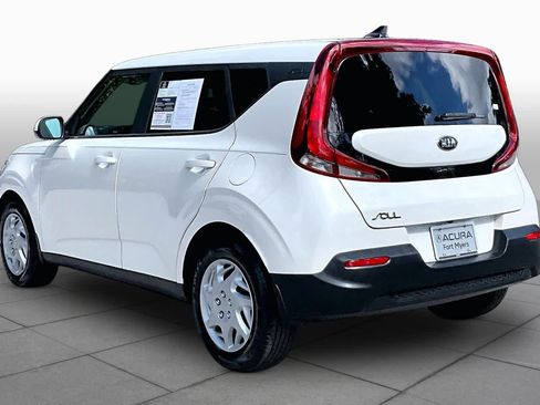 Used 2020 Kia Soul LX FWD image 12
