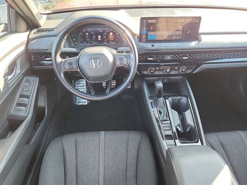 Used 2023 Honda Accord Sport image 11