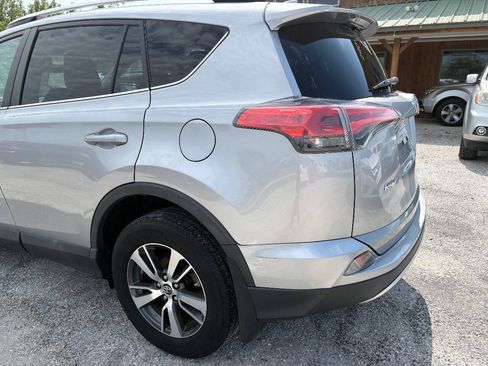 Used 2016 Toyota RAV4 XLE AWD/4WD image 27
