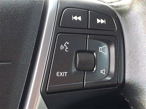 Used 2016 Volvo S60 T5 Cross Country Platinum image 22