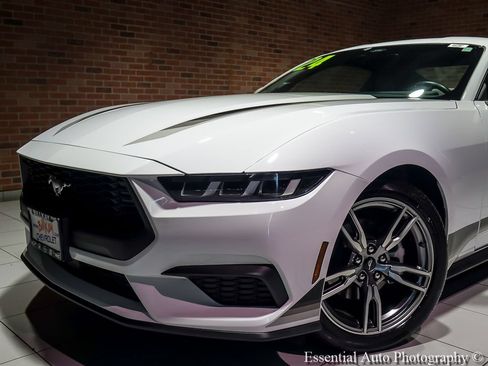 Used 2024 Ford Mustang Premium RWD image 3