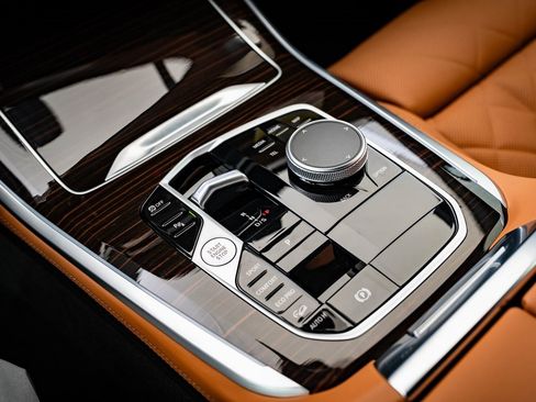 New 2026 BMW X5 xDrive40i w/ Climate Comfort Package image 33