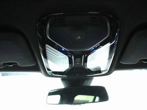 Used 2021 BMW X5 xDrive40i w/ Premium Package image 22