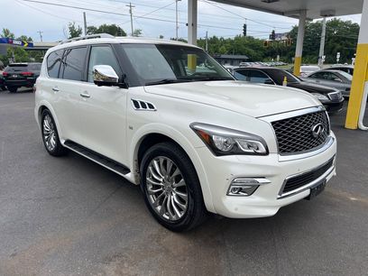 Used 2017 INFINITI QX80 4WD w/ Deluxe Technology Package