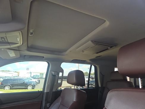 Used 2015 Chevrolet Tahoe LTZ RWD image 20