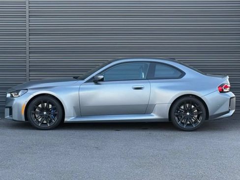 Used 2026 BMW M2 w/ Lighting Package RWD image 2