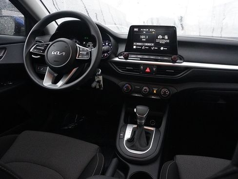 Used 2023 Kia Forte LXS w/ LXS Technology Package image 36