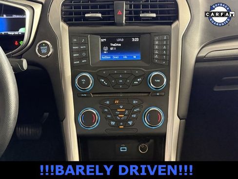 Used 2018 Ford Fusion S image 18