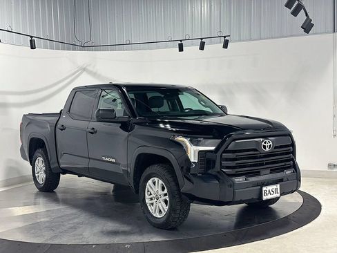 Used 2024 Toyota Tundra SR5 AWD/4WD image 37