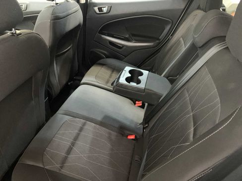 Used 2021 Ford EcoSport SE image 5