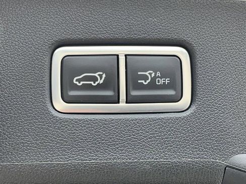 Used 2025 Kia Sorento SX FWD image 16