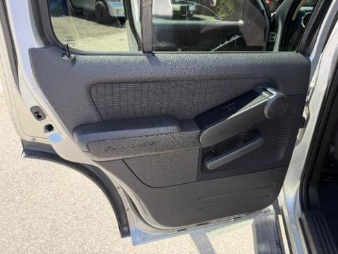 Used 2010 Ford Explorer XLT RWD image 27