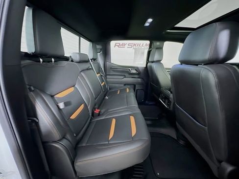 Used 2025 GMC Sierra 1500 AT4 w/ AT4 Premium Package image 44