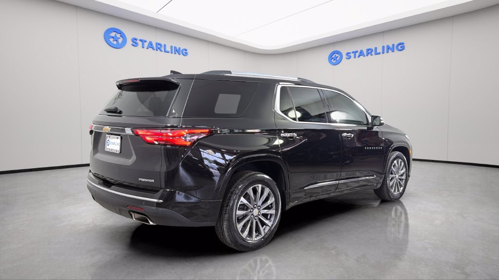 Certified 2023 Chevrolet Traverse Premier FWD image 9