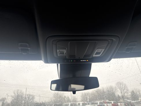 Used 2023 Chevrolet Silverado 1500 Custom Trail Boss image 28