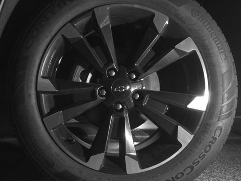 Used 2025 Chevrolet Equinox RS image 38