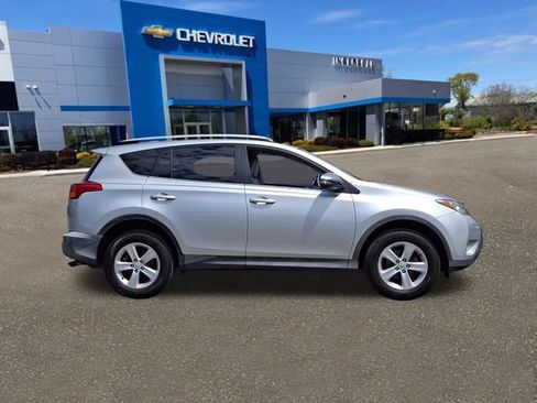 Used 2014 Toyota RAV4 XLE AWD/4WD image 25