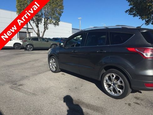 Used 2016 Ford Escape Titanium image 12