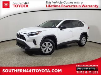 Used 2024 Toyota RAV4 LE video 1