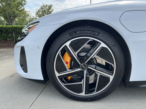 Certified 2024 Audi RS e-tron GT w/ Carbon Performance Package AWD/4WD image 13
