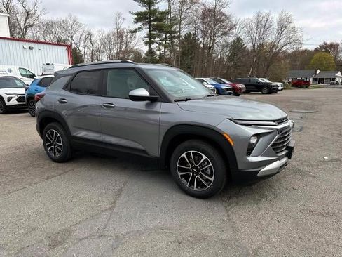 New 2026 Chevrolet TrailBlazer LT w/ Convenience Package AWD/4WD image 4
