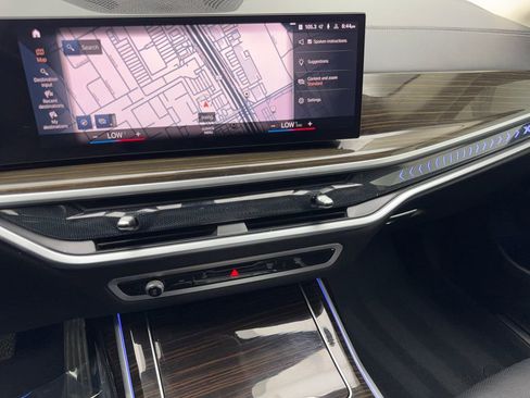 Used 2023 BMW X7 xDrive40i AWD/4WD image 65