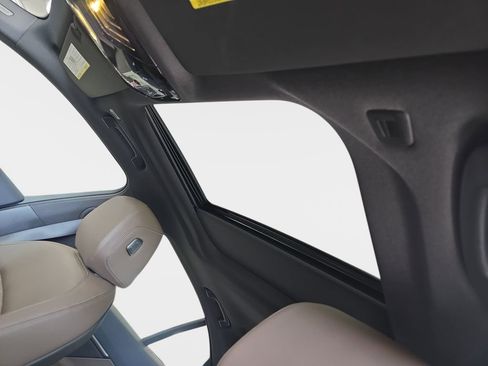 New 2026 BMW 530i w/ Premium Package image 20