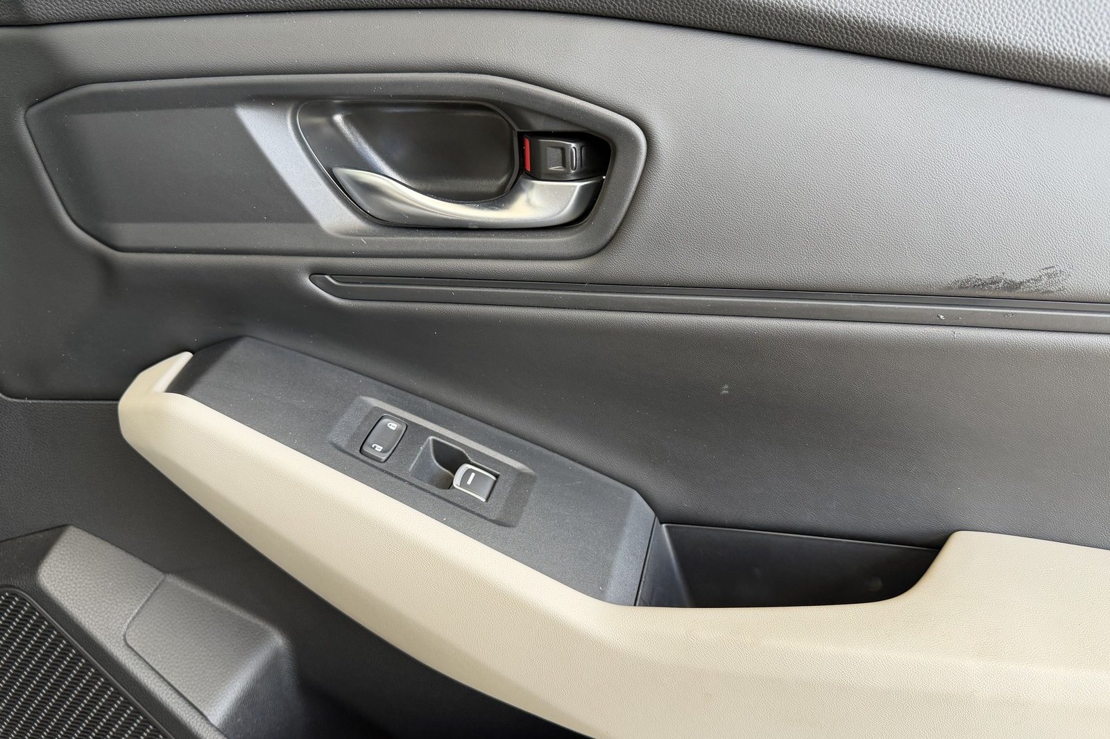 Used 2025 Honda Accord SE image 19