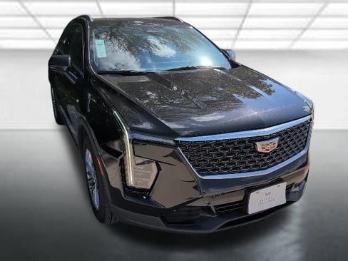 Certified 2024 Cadillac XT4 Premium Luxury image 1