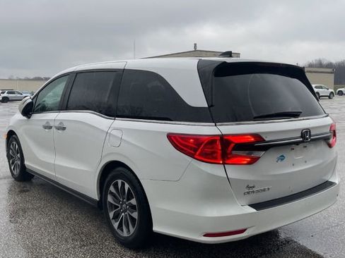 Used 2024 Honda Odyssey EX-L image 4