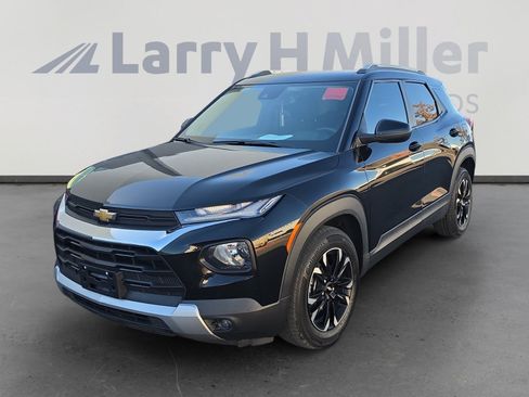 Used 2021 Chevrolet TrailBlazer LT w/ Convenience Package FWD image 1