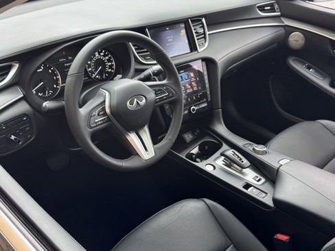 Used 2023 INFINITI QX50 Luxe AWD/4WD image 23