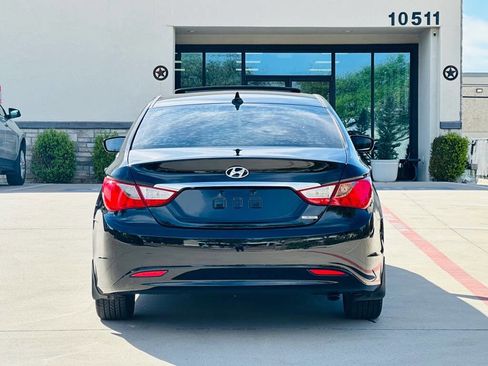 Used 2011 Hyundai Sonata Limited image 8