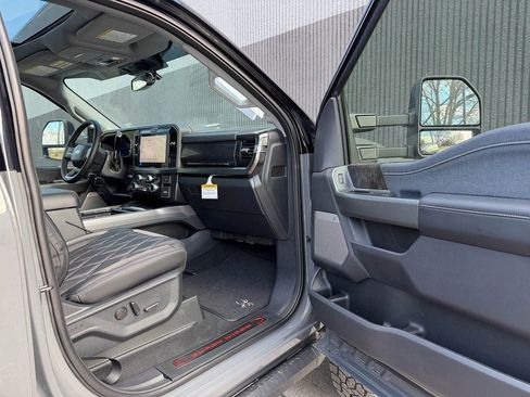 New 2026 Ford F350 Lariat image 22