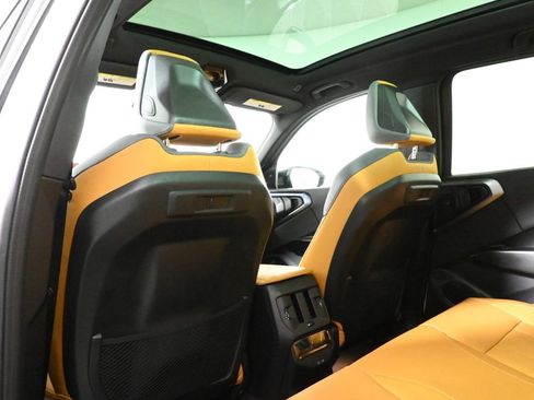 Certified 2025 BMW X3 M50 w/ Premium Package image 32