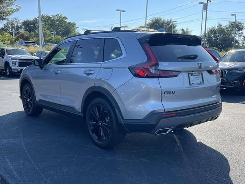 Used 2024 Honda CR-V Sport Touring image 5