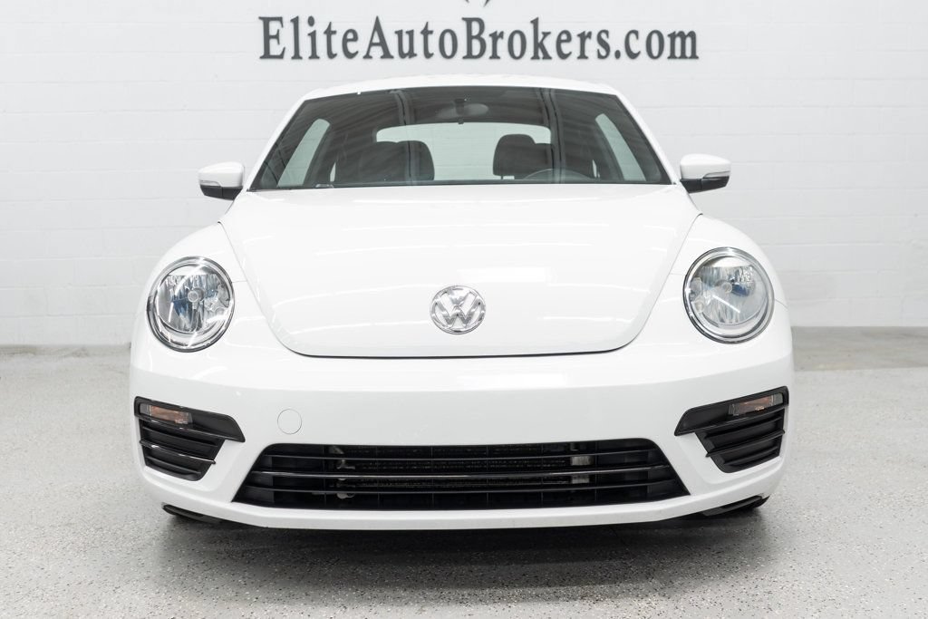 Used 2019 Volkswagen Beetle 2.0T S FWD image 3