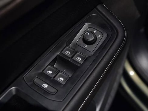 New 2026 Volkswagen Atlas SEL Premium R-Line AWD/4WD image 8