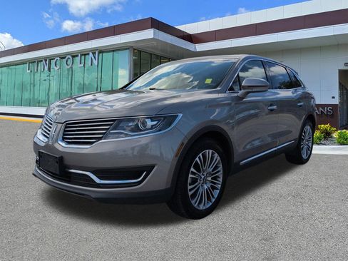 Used 2017 Lincoln MKX Reserve w/ Lincoln MKX Climate Package image 9