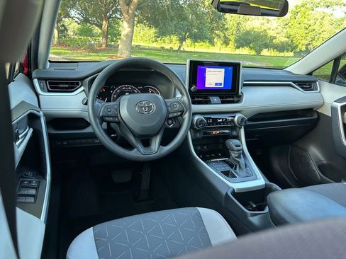 Used 2024 Toyota RAV4 XLE w/ Convenience Package AWD/4WD image 13