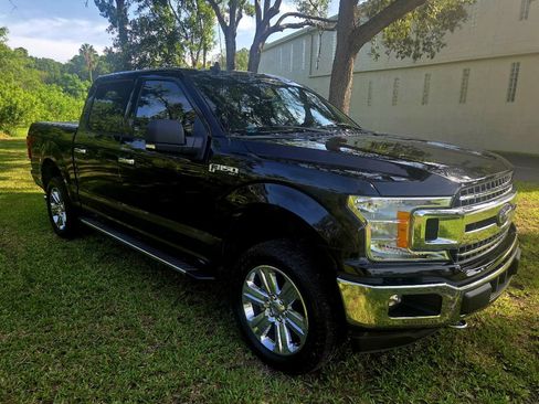 Used 2018 Ford F150 XLT w/ Equipment Group 302A Luxury AWD/4WD image 2