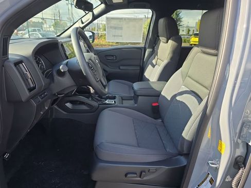 New 2026 Nissan Frontier SV w/ Tow Package image 14