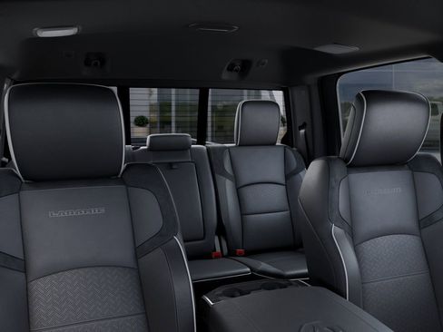 New 2026 RAM 3500 Laramie AWD/4WD image 29